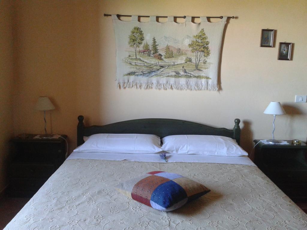 Agriturismo Cantinaccia Di Sopra Pitigliano Room photo