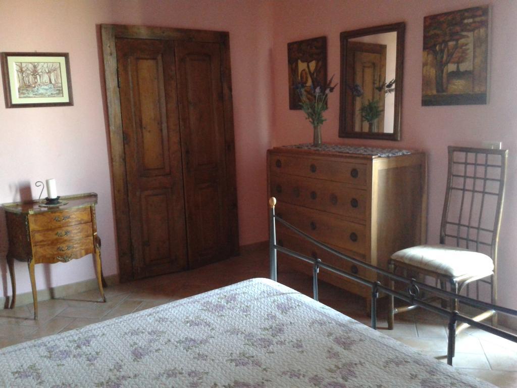 Agriturismo Cantinaccia Di Sopra Pitigliano Room photo